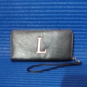 Liz Claiborne Black Wristlet with Pink Initial